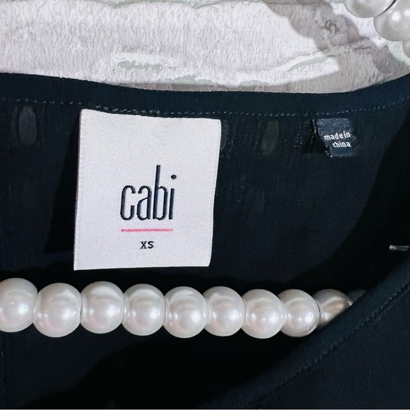 CAbi Style 5046 Tovoli Zebra Print Sleeveless Top Size XS - Picture 6 of 7